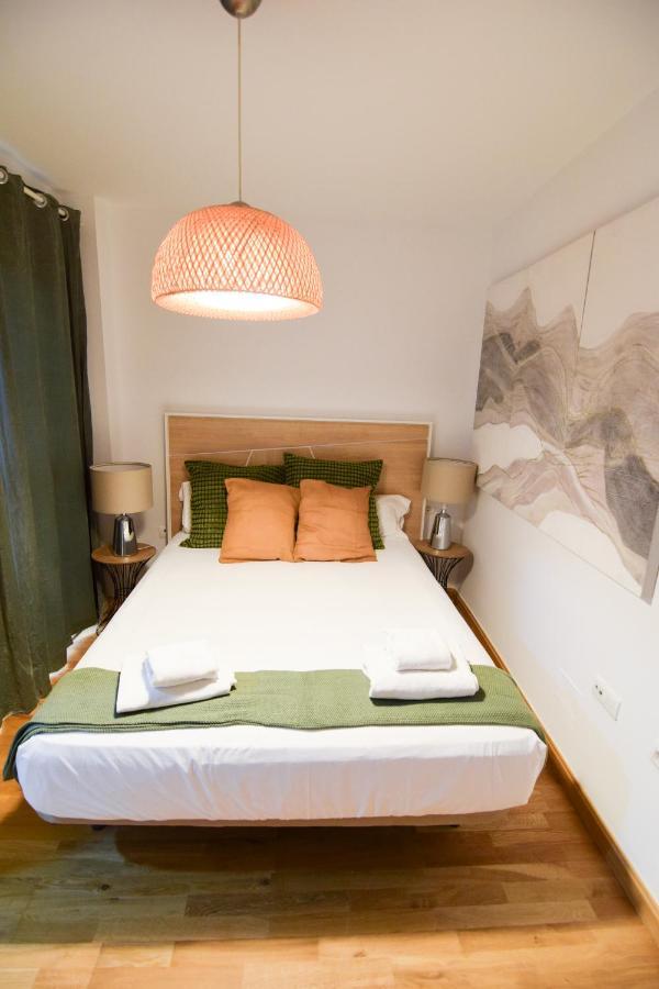 Letmalaga Carreteria Apartment ภายนอก รูปภาพ
