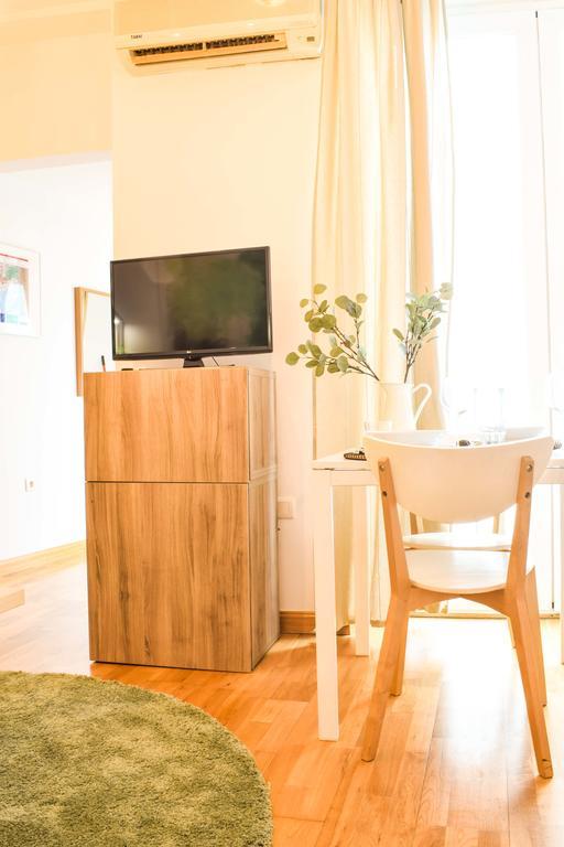 Letmalaga Carreteria Apartment ภายนอก รูปภาพ